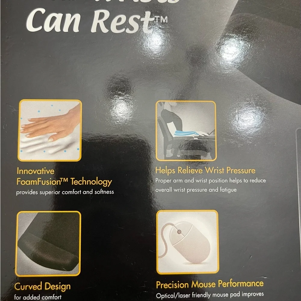 Fellowes PlushTouch Wrist Rest with Mouse Pad, FoamFusion Technology, Graphite